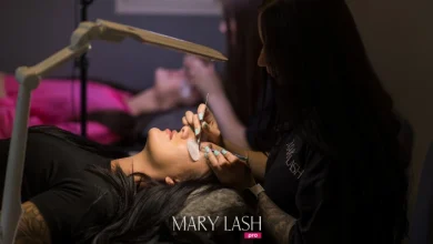 Як правильно вибрати клей для вій від MARY LASH?